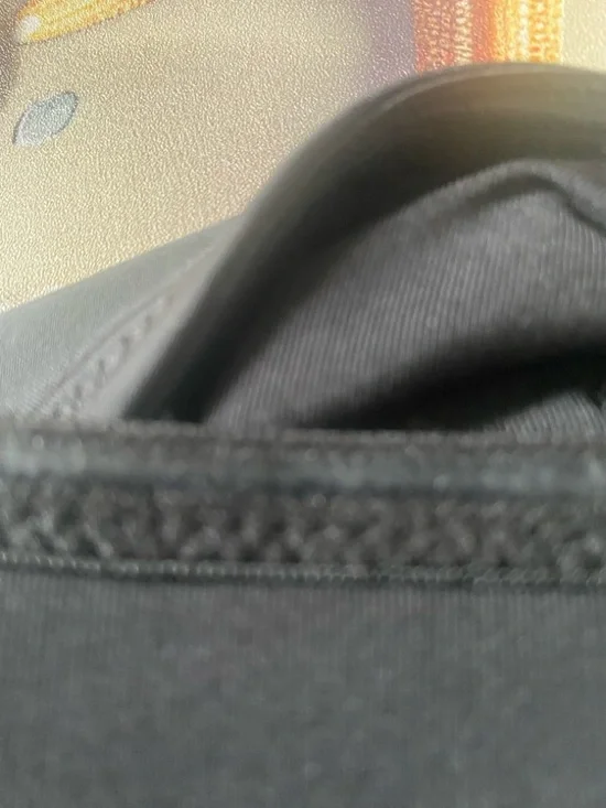 H&M Bikini Top Black Strapless. - Picture 4 of 8